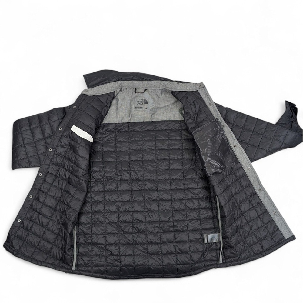 The North Face Thermoball Shirt Jacket Mens Black Logo Quilted Puffer Gorpcore - Picture 7 of 10